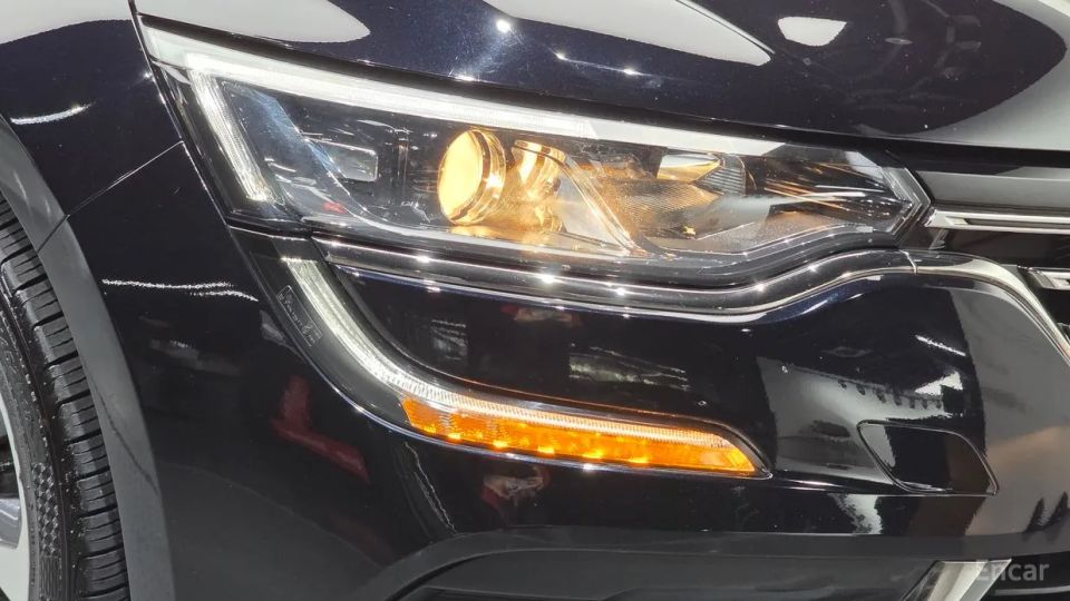 Renault-KoreaSamsung SM6