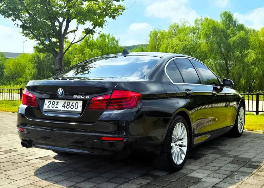 BMW 5-series