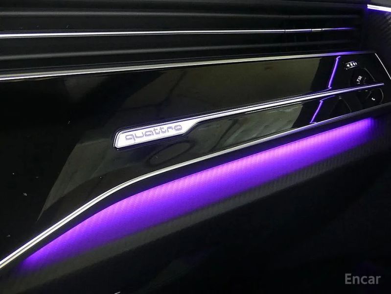 Audi rsq8