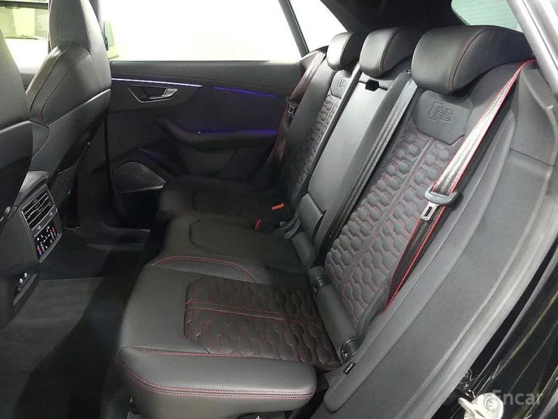 Audi rsq8