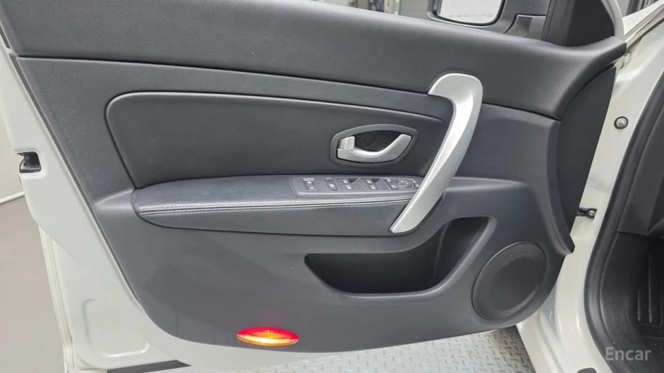Renault-KoreaSamsung SM5