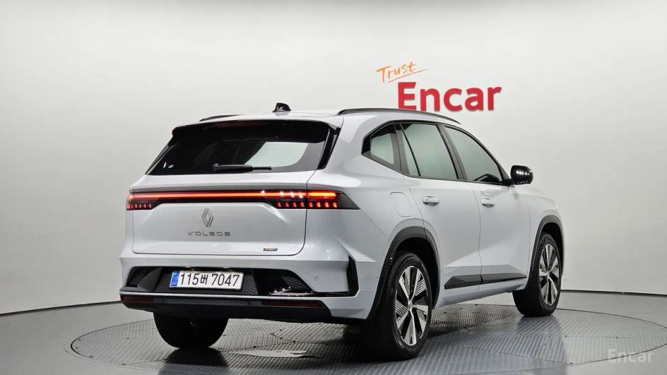 Renault-KoreaSamsung Grand Koleos