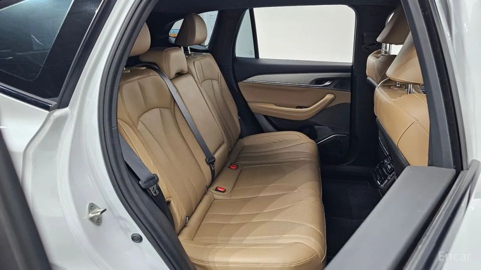 Renault-KoreaSamsung Grand Koleos