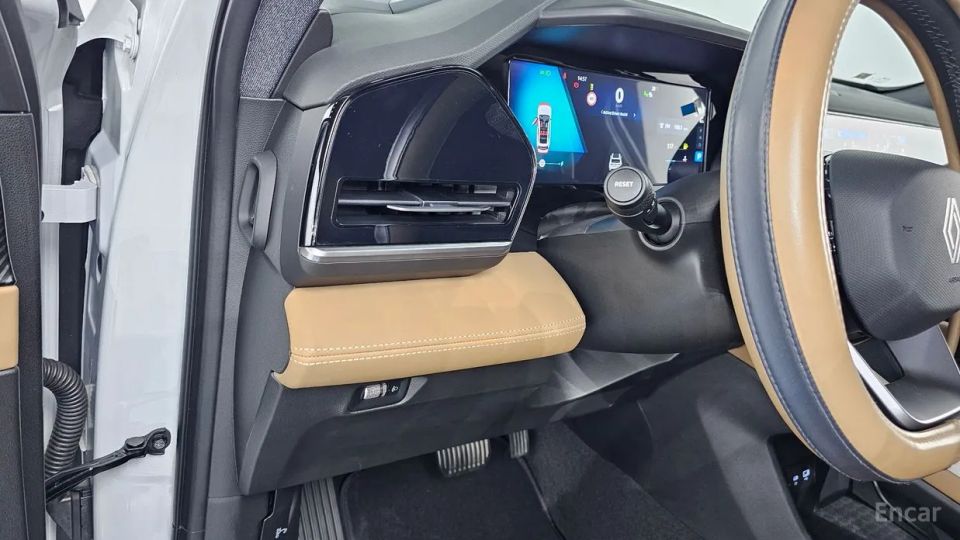 Renault-KoreaSamsung Grand Koleos