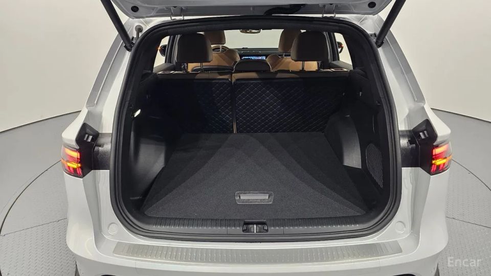 Renault-KoreaSamsung Grand Koleos