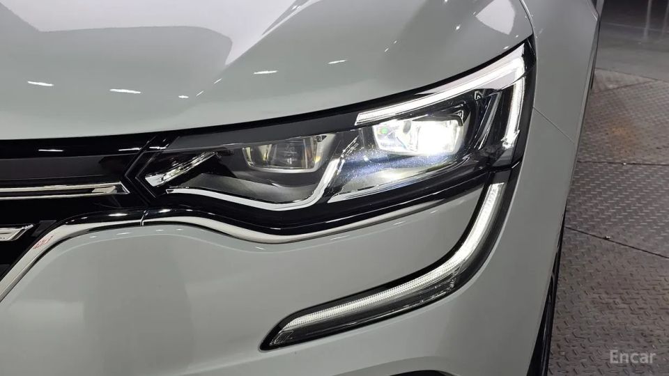 Renault-KoreaSamsung SM6