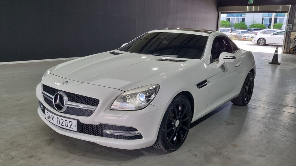 Mercedes-Benz SLK-Class