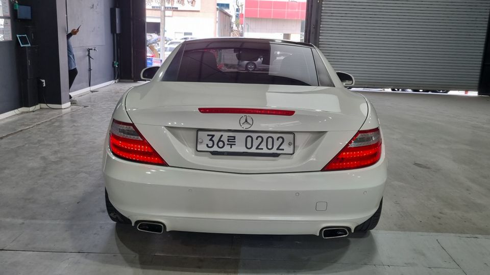 Mercedes-Benz SLK-Class