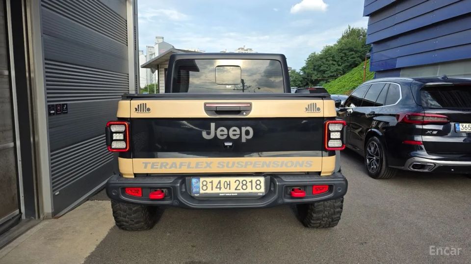 Jeep gladiator