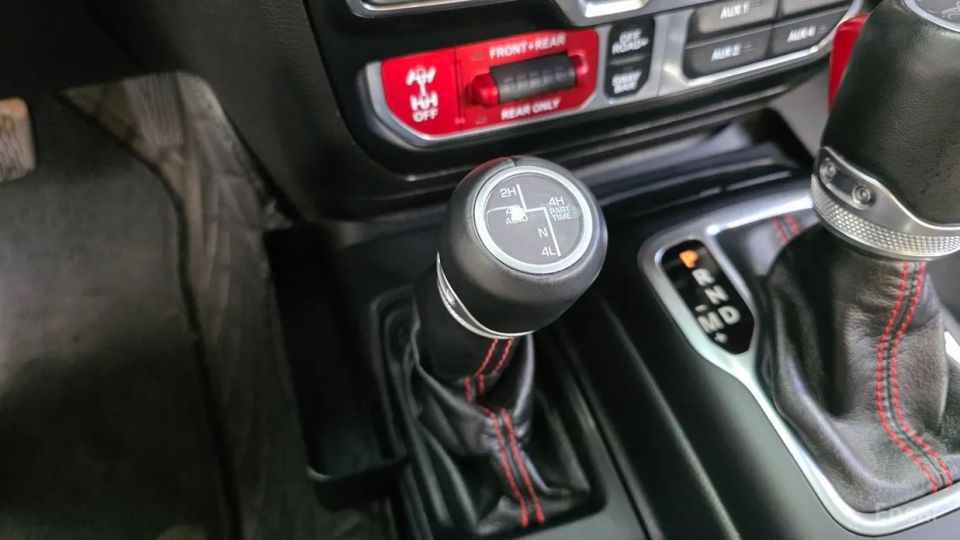 Jeep gladiator