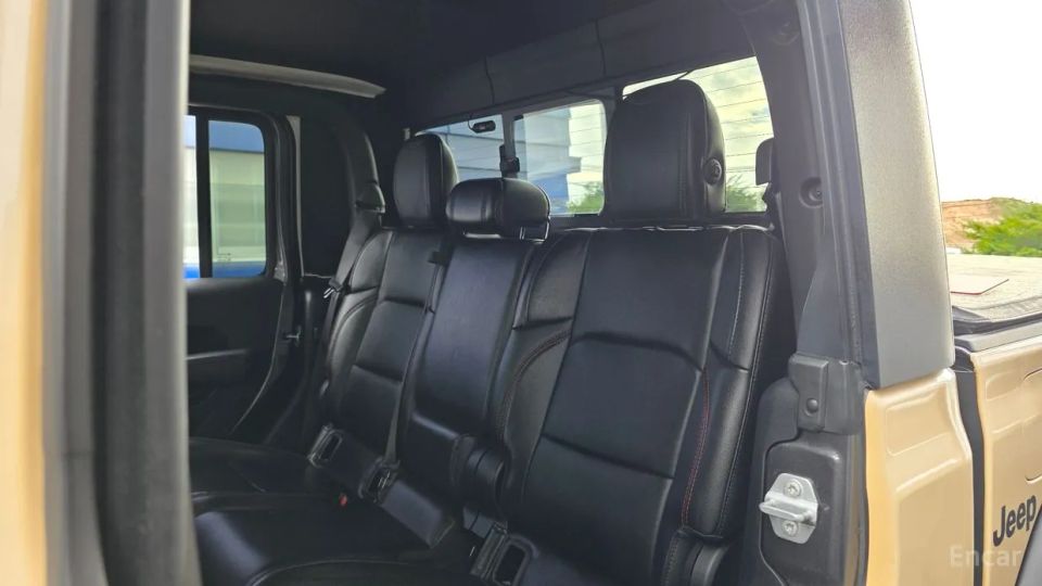 Jeep gladiator