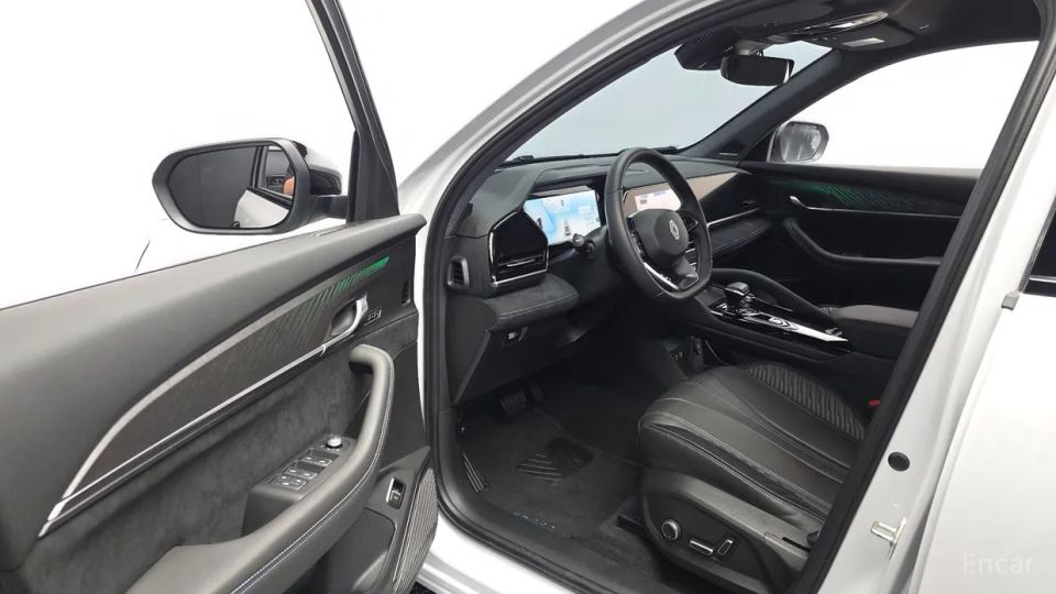 Renault-KoreaSamsung Grand Koleos