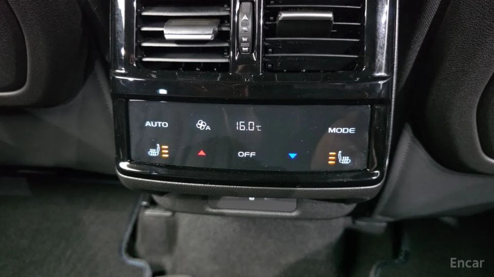 Renault-KoreaSamsung Grand Koleos