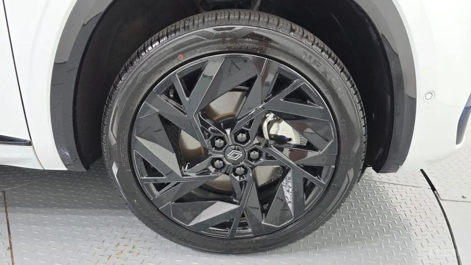 Renault-KoreaSamsung Grand Koleos