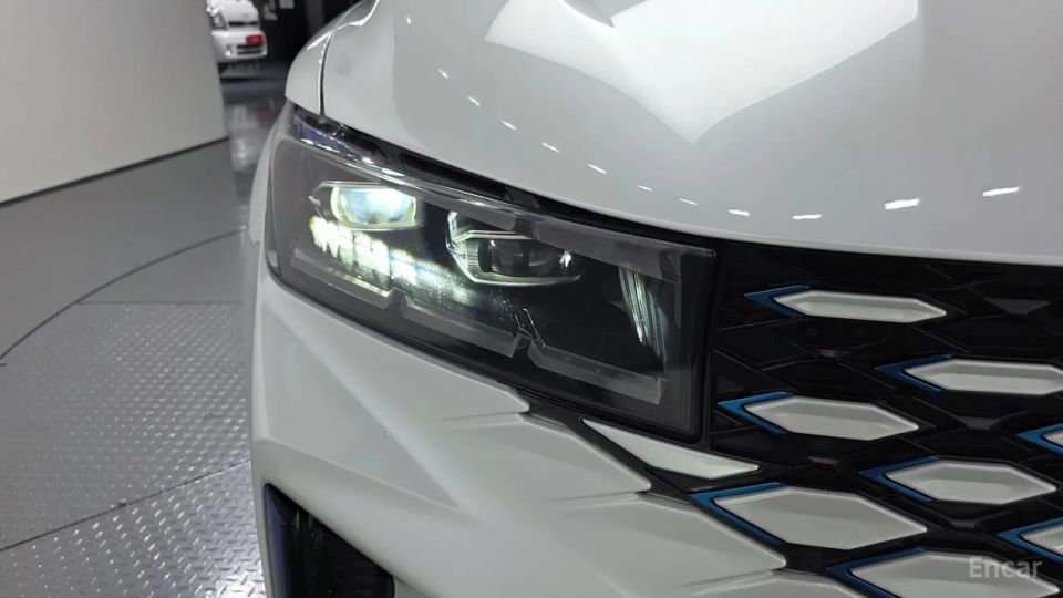 Renault-KoreaSamsung Grand Koleos