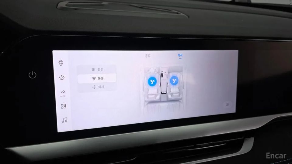 Renault-KoreaSamsung Grand Koleos