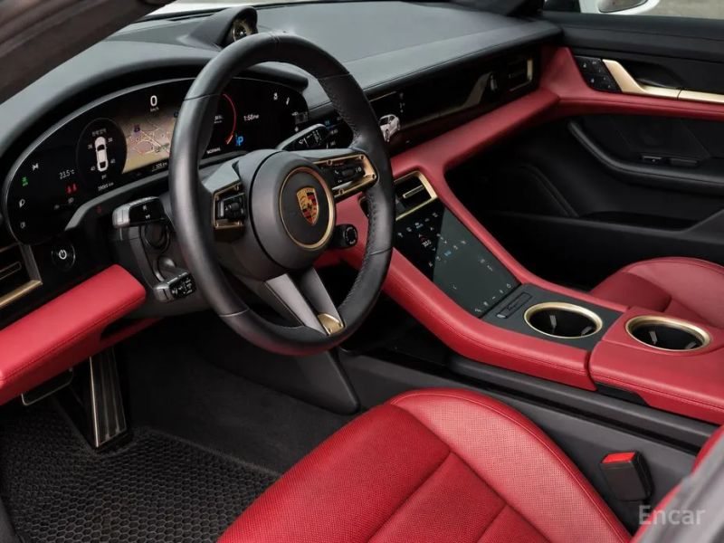 Porsche Taycan