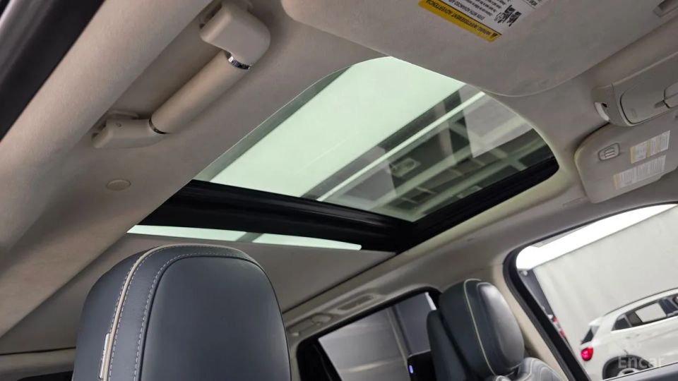 Lincoln Navigator