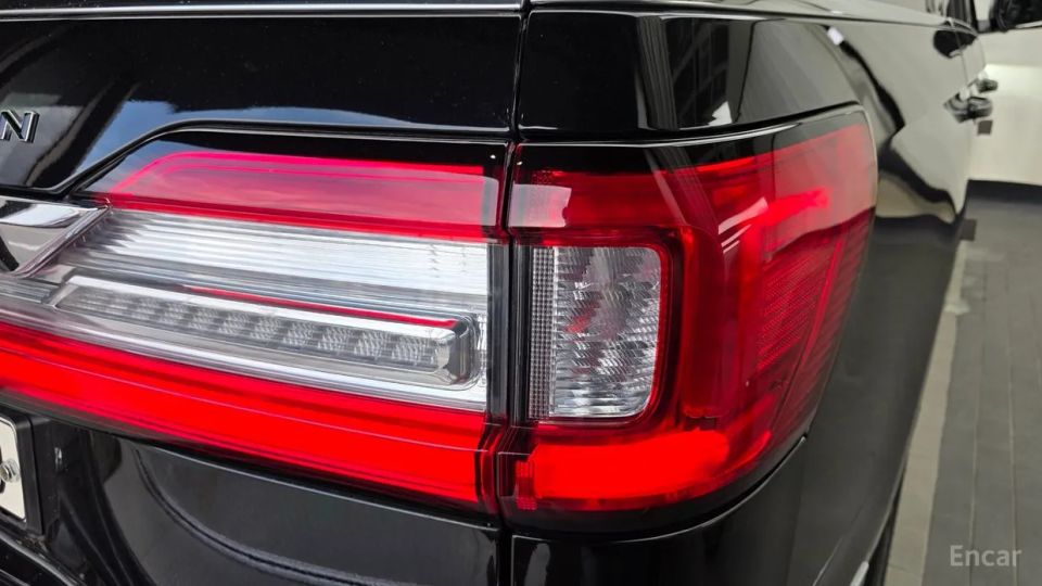 Lincoln Navigator