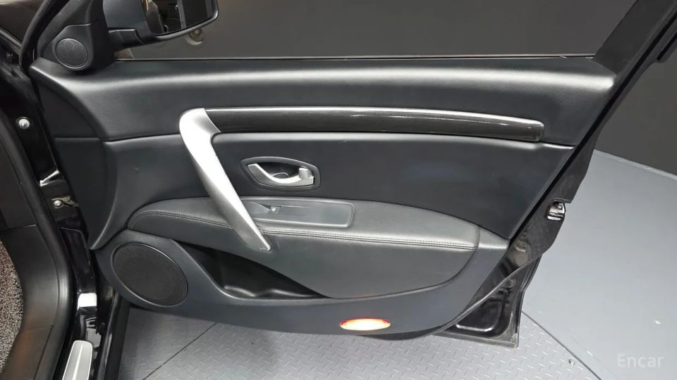 Renault-KoreaSamsung SM7