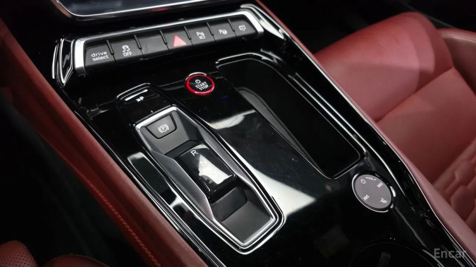 Audi E-tron GT
