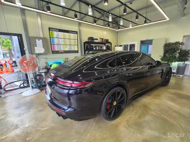 Porsche Panamera