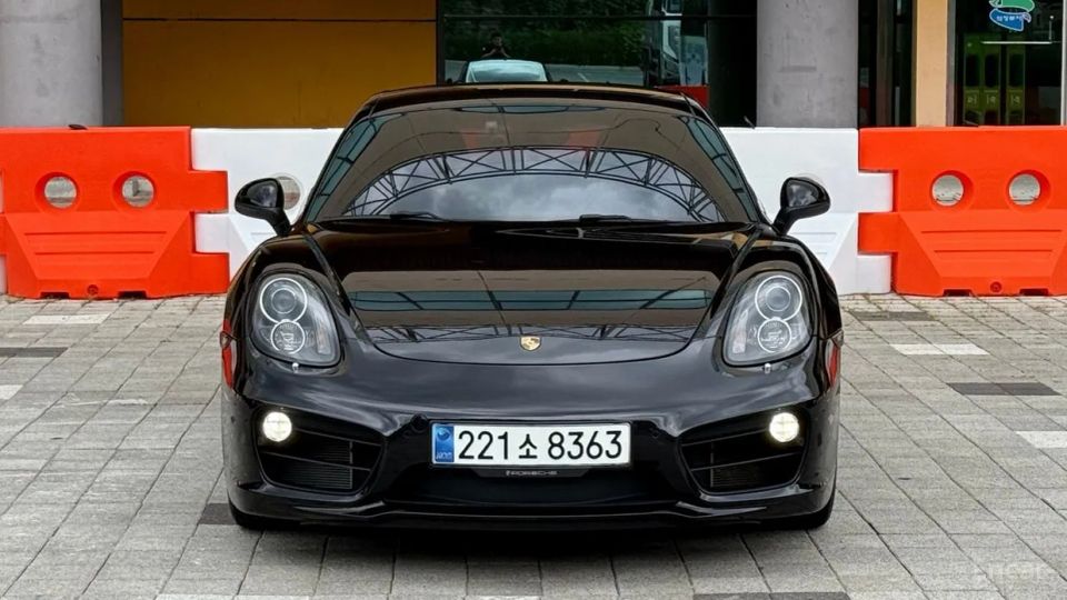 Porsche Cayman