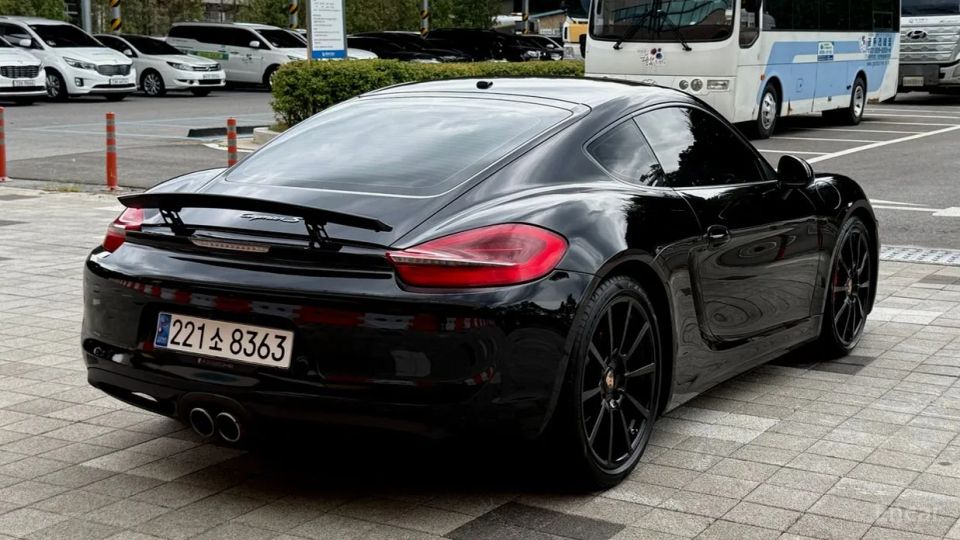 Porsche Cayman