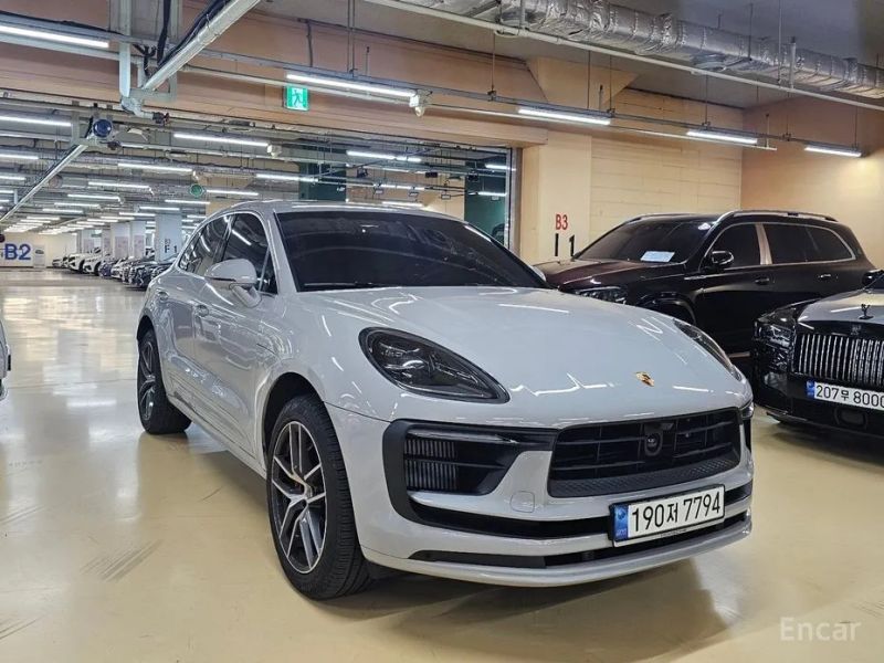 Porsche Macan