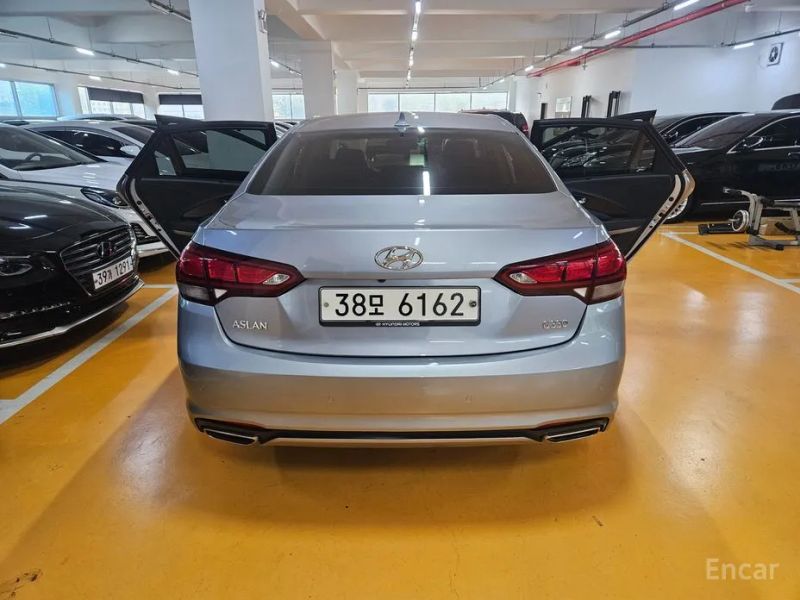Hyundai Aslan