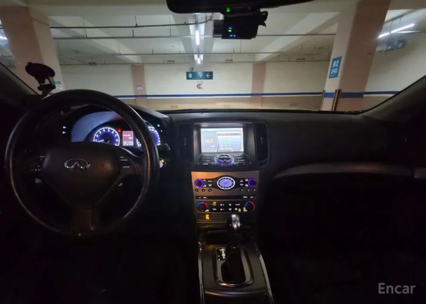 Infiniti G