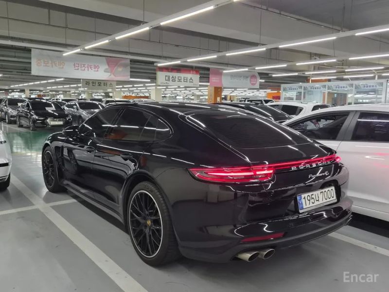 Porsche Panamera