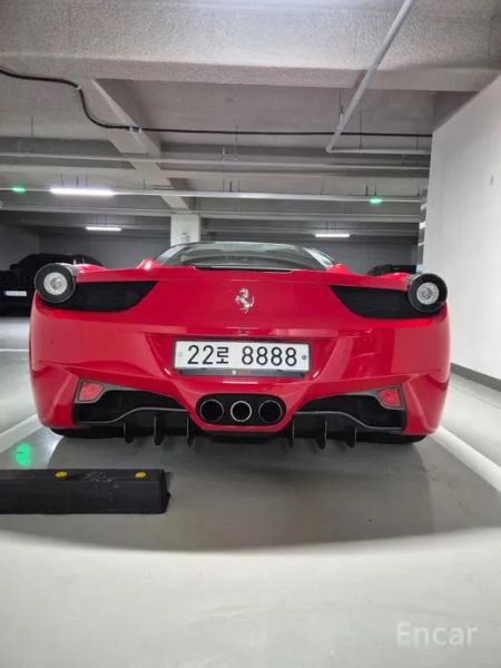 Ferrari 458