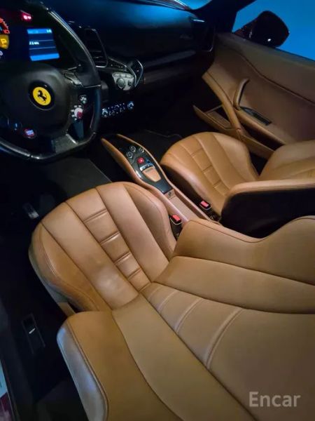 Ferrari 458
