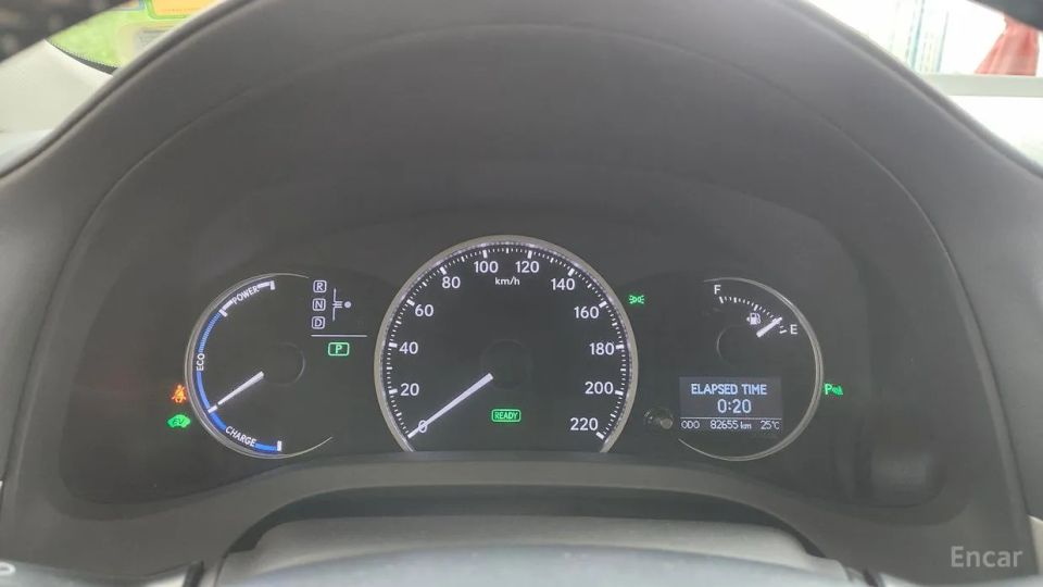 Lexus CT200h