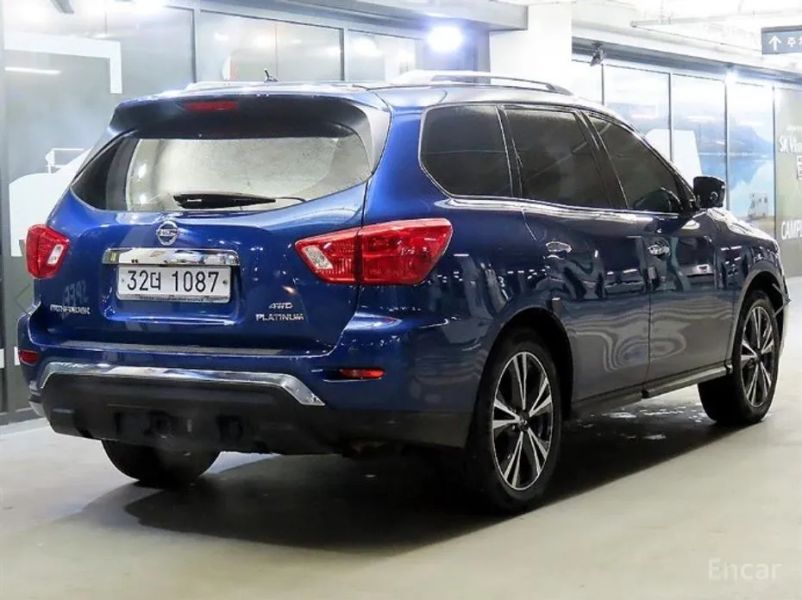 Nissan pathfinder