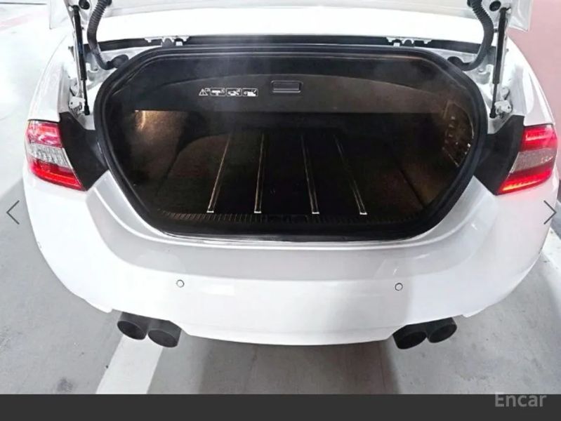 Jaguar XKR