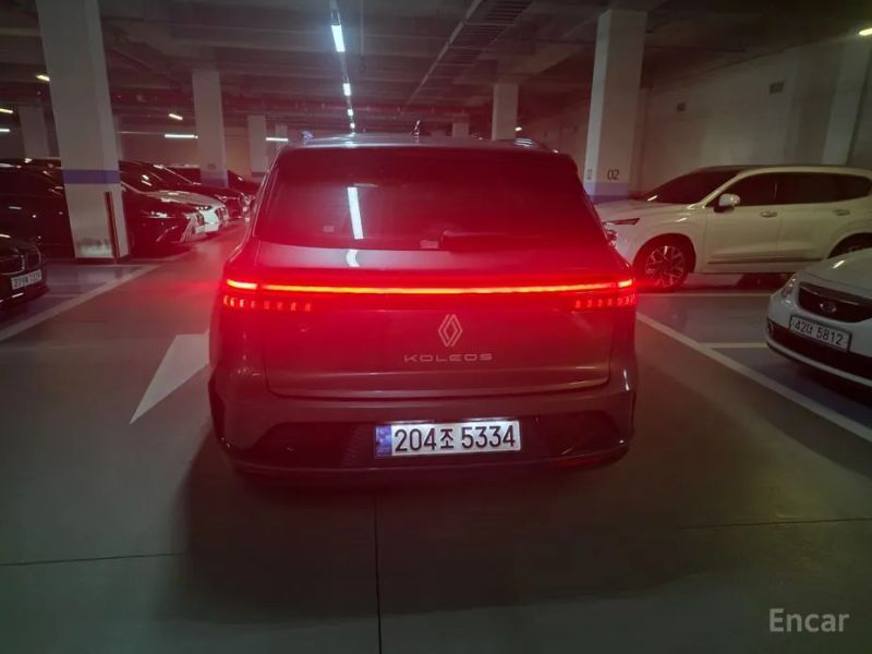 Renault-KoreaSamsung Grand Koleos