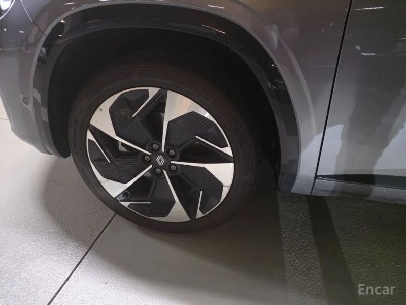 Renault-KoreaSamsung Grand Koleos
