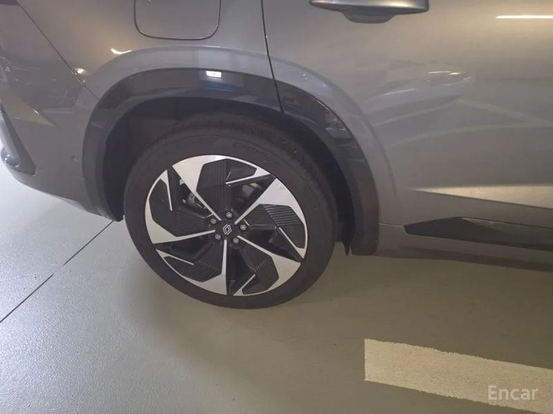 Renault-KoreaSamsung Grand Koleos