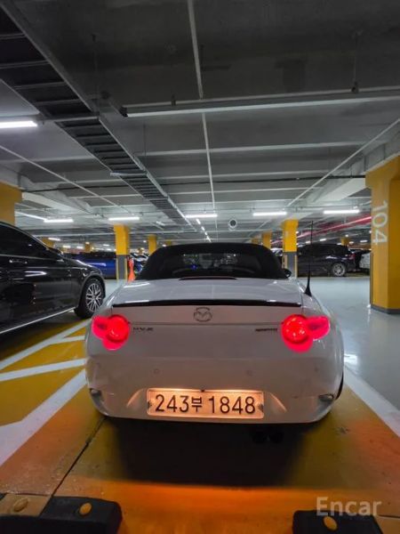 Mazda MX-5 Miata