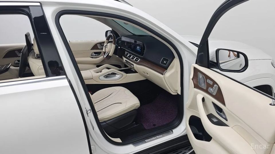 Mercedes-Benz GLS-Class