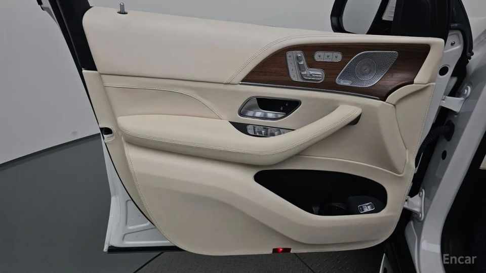 Mercedes-Benz GLS-Class