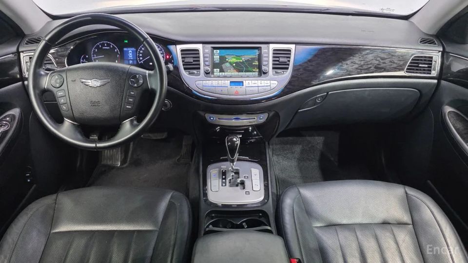Hyundai Genesis
