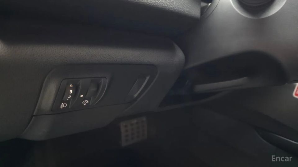 Renault-KoreaSamsung SM6