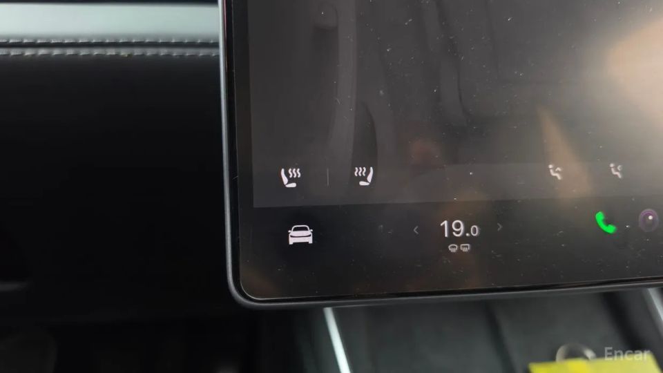 Tesla model-y