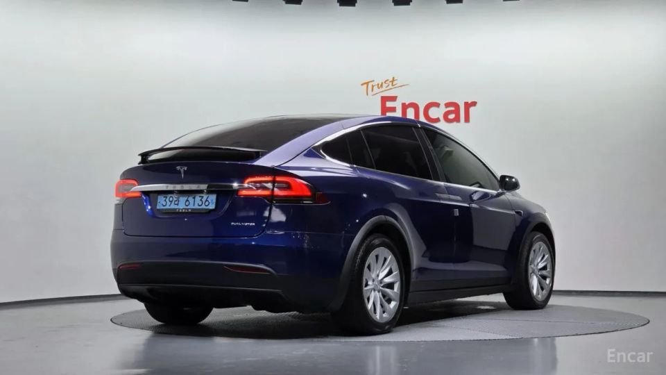 Tesla model-x