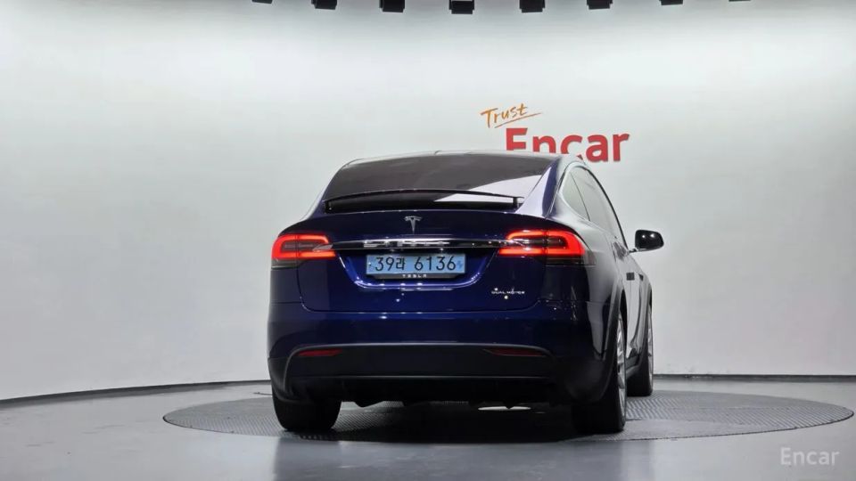 Tesla model-x