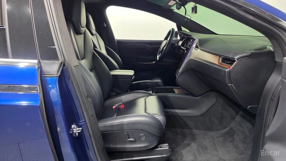 Tesla model-x