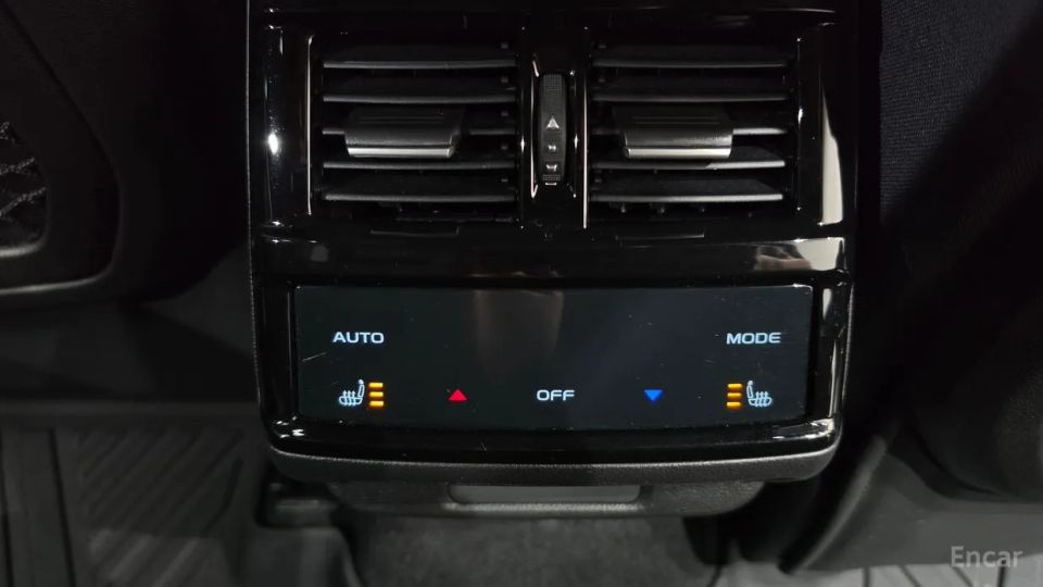 Renault-KoreaSamsung Grand Koleos
